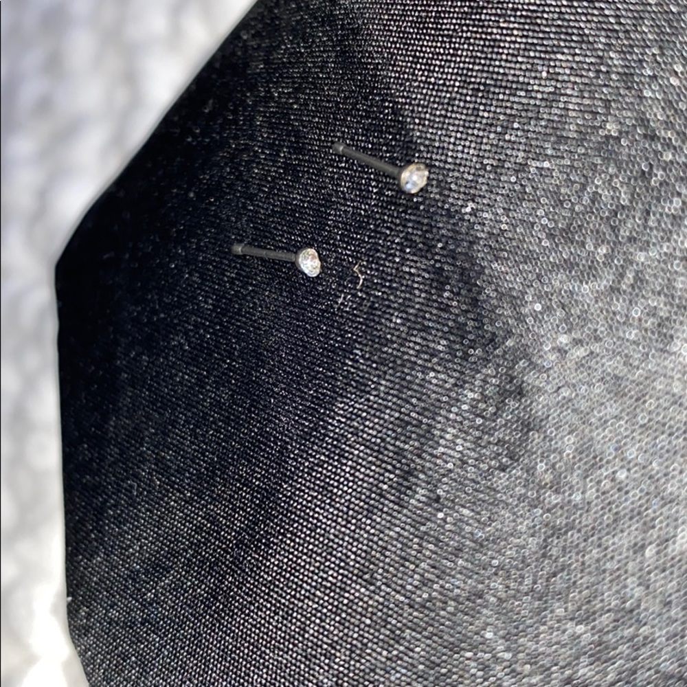 NWOT nose stud. Nose ring. Crystal nose ring 💎